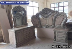 Classic Bed Room